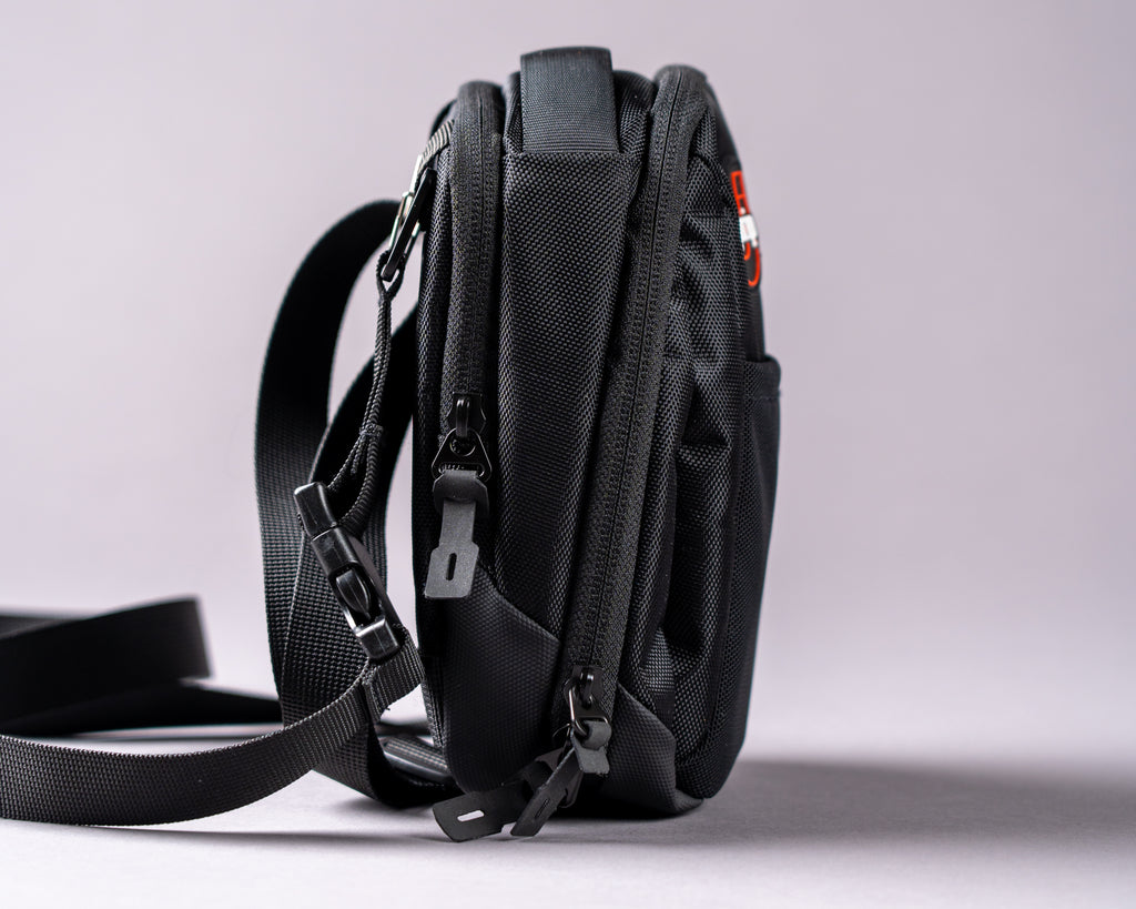 Magnetic Crossbody Bag